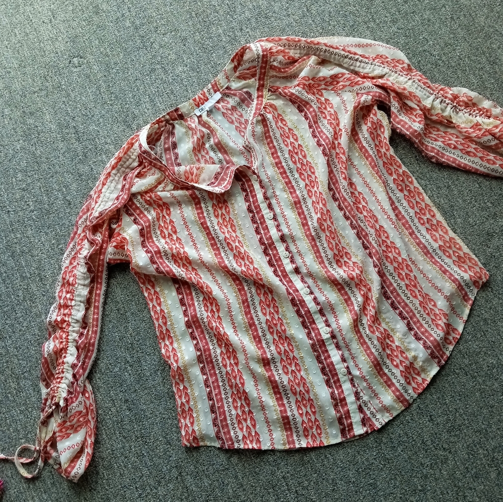 DR2 long sleeve colorful blouse size extra large